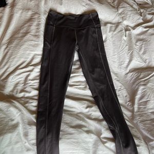 Victoria’s Secret leggings